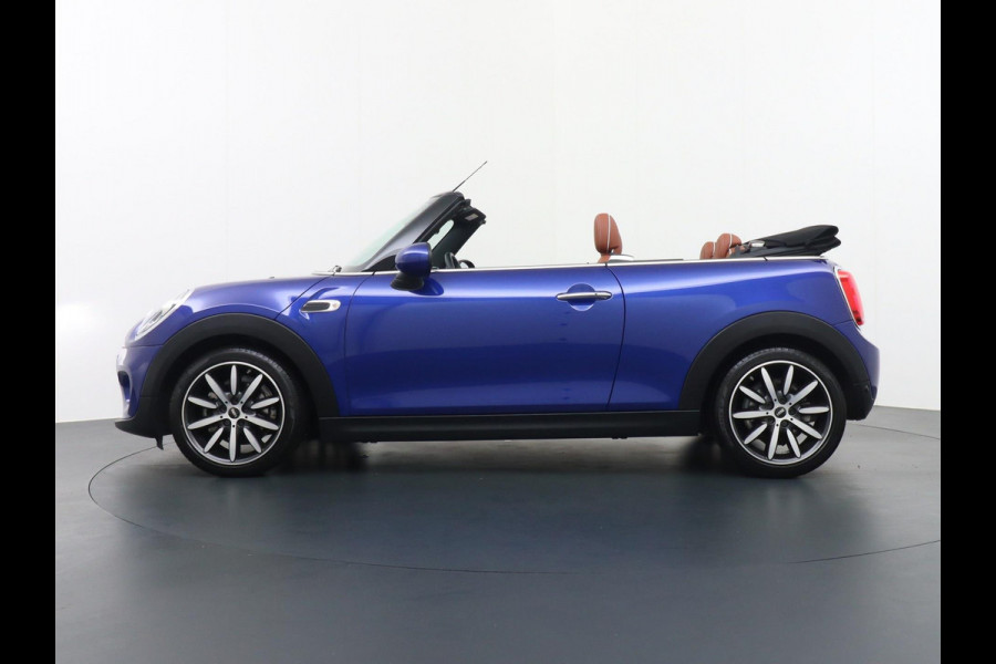 MINI Cabrio 1.5 Cooper Chili VAN: 28.900,- VOOR 22.877,- EINDEJAARSVOORDEEL: 6.023,-|ORIG. NL | LEER| STOELVERWARMING|