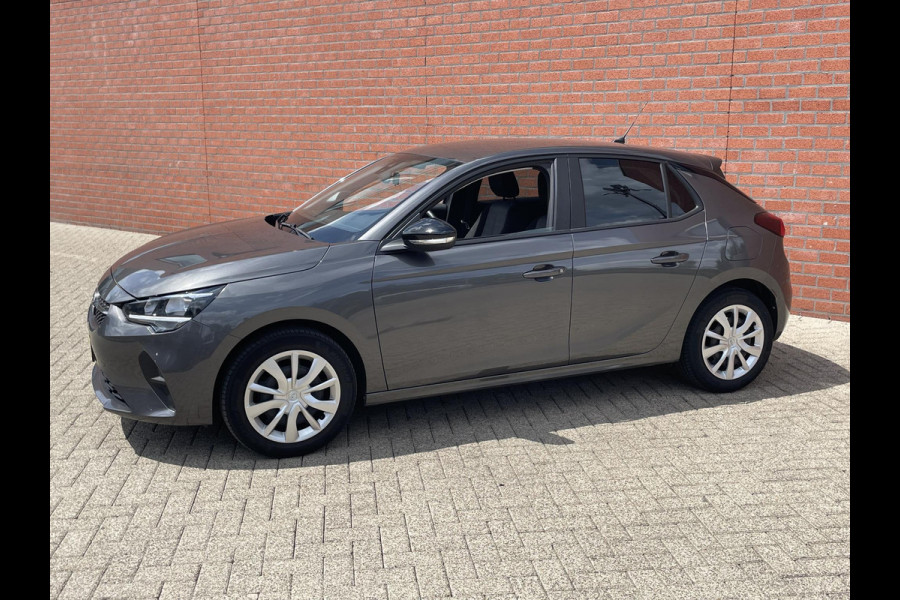 Opel Corsa 1.2 75pk Edition | Navigatie | Apple Carplay/Android Auto| Parkeersensoren achter | Cruise Control | Stoel- en stuurverwarming | Getinte ramen | Airco