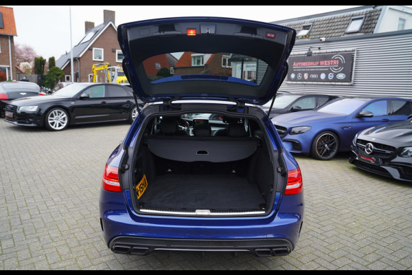 Mercedes-Benz C-Klasse Estate 63 AMG Edition 1 | Panorama | Burmester | IWC | Sfeerverlichting | Dealer onderhouden | Stuur assist