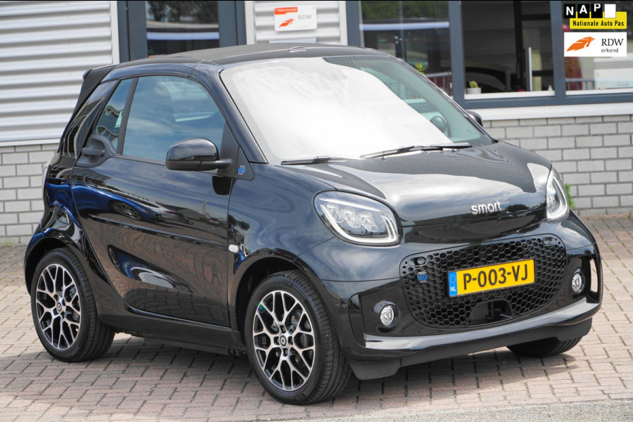 Smart Fortwo cabrio EQ Essential 18 kWh 1STE EIGENAAR