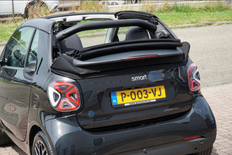 Smart Fortwo cabrio EQ Essential 18 kWh 1STE EIGENAAR