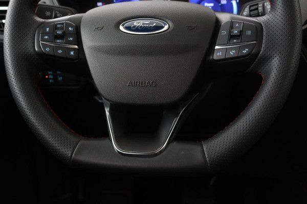 Ford Kuga 2.5 PHEV ST-Line | Trekhaak | Panoramadak | Adaptive cruise | Head-Up | Stoel & stuurverwarming | Camera | Keyless | Navigatie | Carplay