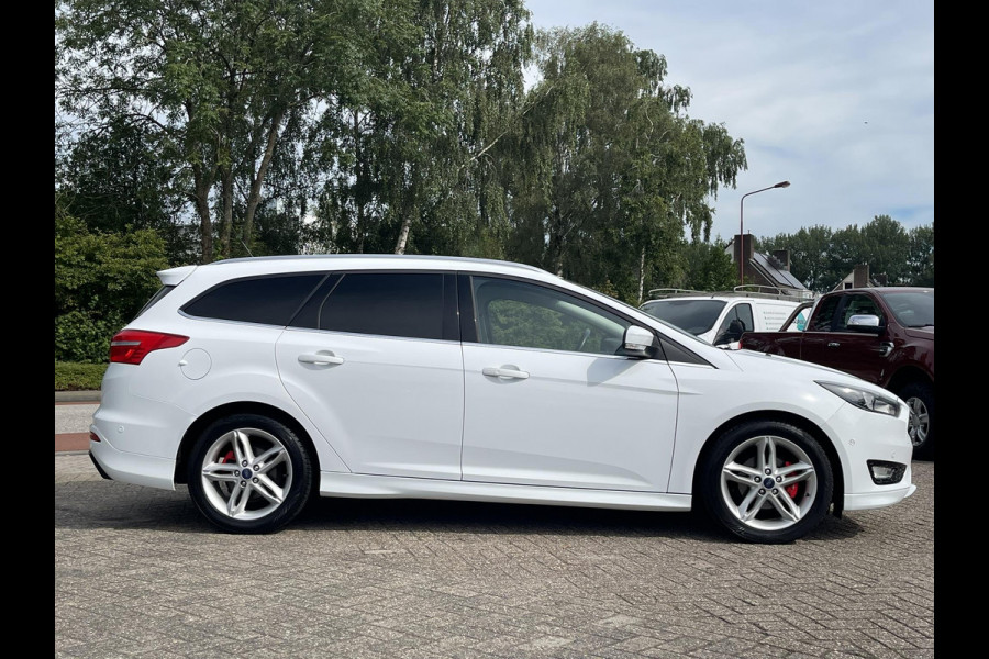 Ford FOCUS Wagon 1.0 Ecoboost Titanium 125pk Styling pack | Voorruit verwarming | Stoel verwarming | Navigatie