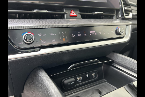 Kia Sportage 1.6 T-GDi Plug-in Hybrid AWD GT-PlusLine Automaat | Panoramadak | Leder | Camera | Navi | Stuur-/Stoelverwarming | 19” Velgen | Apple CarPlay/Android Auto | Lima | Key-Less | PDC | Cruise | LED |