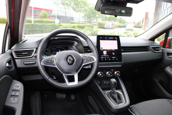 Renault Clio 1.6 E-Tech Hybrid 140 Intens rijklaar incl bovag garantie