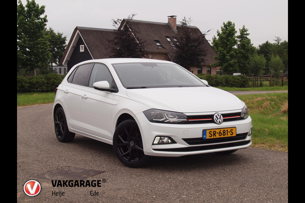 Volkswagen Polo 1.0 TSI Comfortline | Apple Carplay | Cruise Control | Navi | 17 Inch |