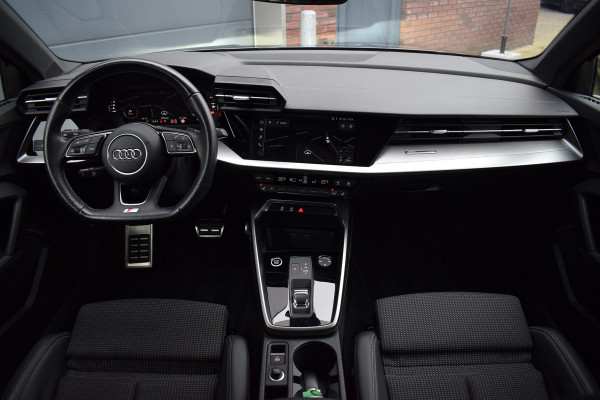 Audi A3 Limousine 35 TFSI 150pk S-tronic S-line Virtual-LED-19"