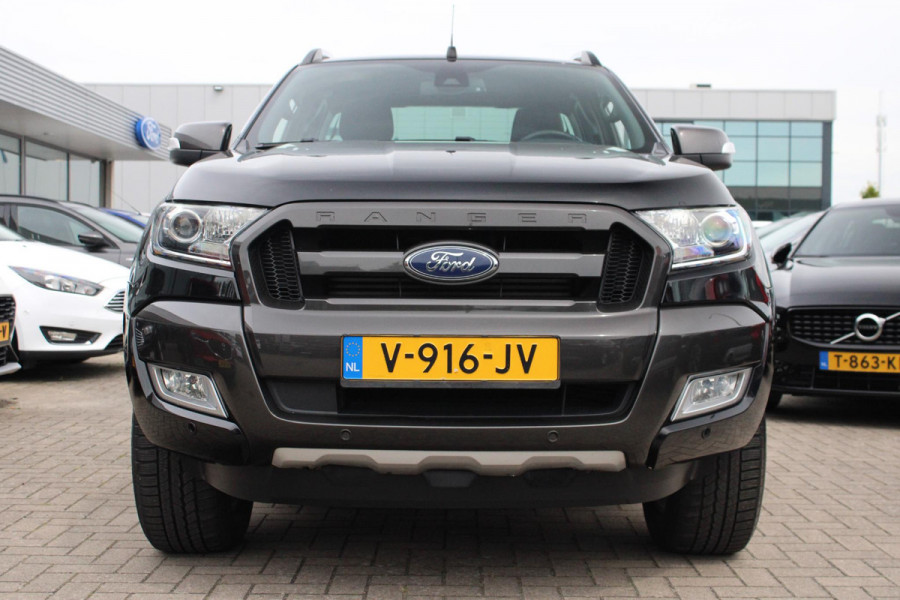 Ford Ranger 3.2 TDCi Wildtrak Supercab | cruise control adaptief | Parkeersensoren voor & achter