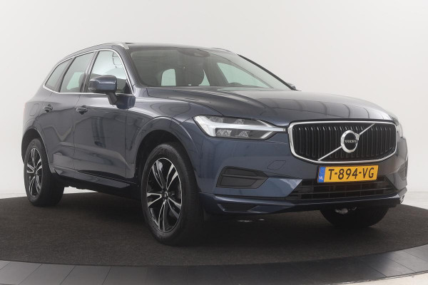 Volvo XC60 2.0 D4 Momentum | Panoramadak | Head-Up | Trekhaak | Leder | Stoelverwarming | Camera | Memory | Navigatie | Full LED | Cruise control