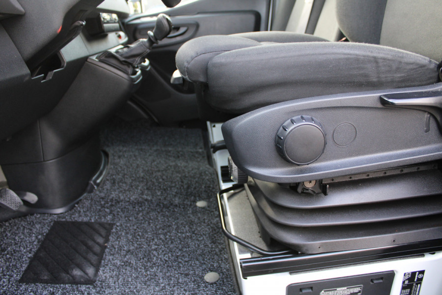Mercedes-Benz Sprinter 317 CDI L2H2 RWD MBUX navigatie met 360 graden camera, Geveerde stoel, Stoelverwarming, Etc.