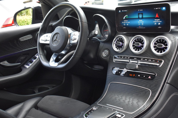 Mercedes-Benz GLC 200 4MATIC Business Solution AMG Ambiance