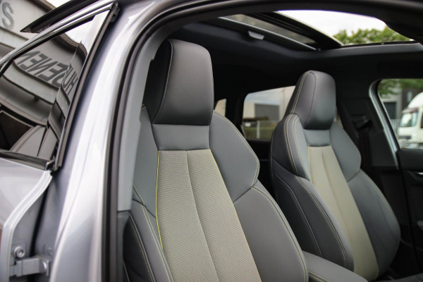 Audi A3 Sportback 40 TFSI e PHEV Advanced S Edition S-line 204pk S-Tronic|Panoramadak|Virtual Cockpit|Kuipstoelen|LED Matrix|Black