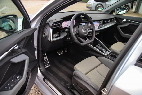 Audi A3 Sportback 40 TFSI e PHEV Advanced S Edition S-line 204pk S-Tronic|Panoramadak|Virtual Cockpit|Kuipstoelen|LED Matrix|Black