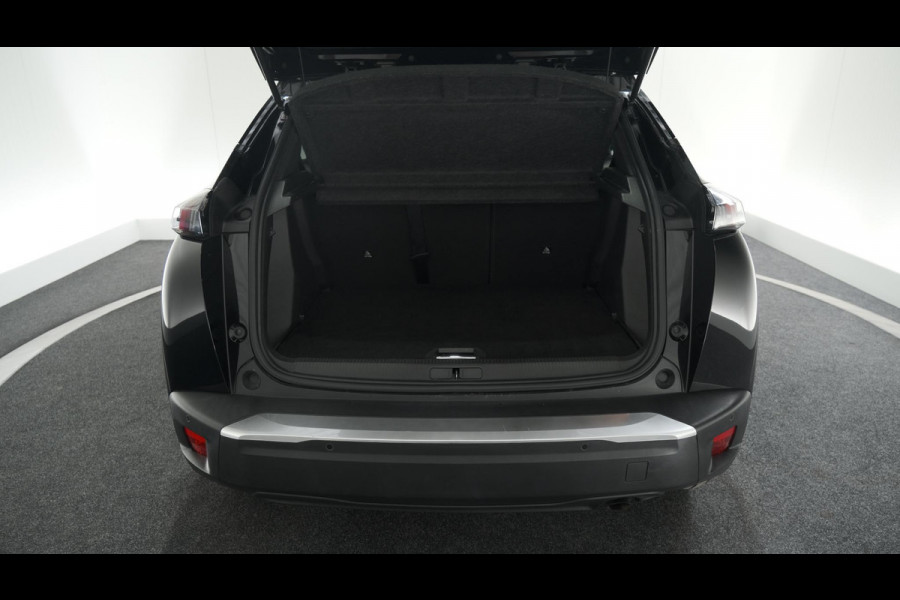 Peugeot 2008 PureTech 100 Allure Pack | Navigatie | Parkeersensoren | Climate Control | Apple Carplay