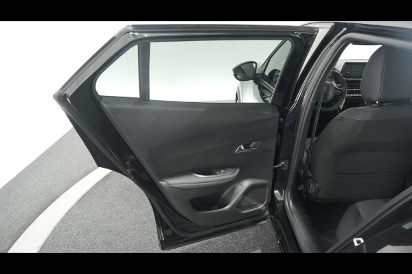 Peugeot 2008 PureTech 100 Allure Pack | Navigatie | Parkeersensoren | Climate Control | Apple Carplay