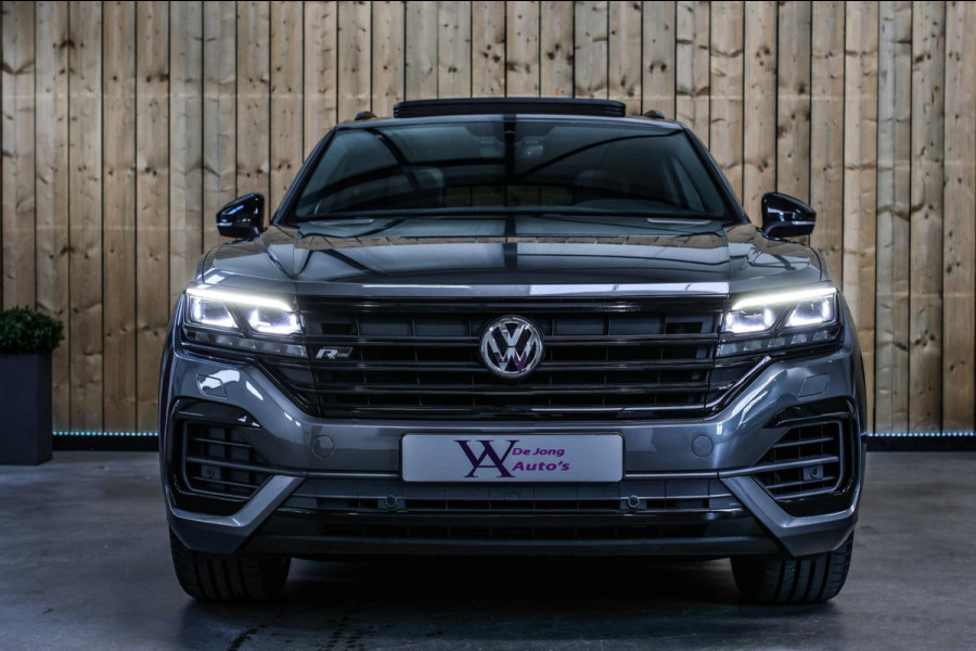 Volkswagen Touareg 3.0 TDI R-Line *Pano*Camera*Leder*Innovision*Trekhaak*