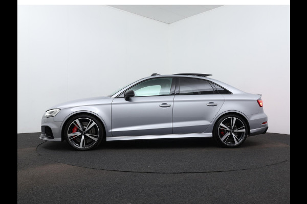 Audi RS3 2.5 TFSI quattro | Panorama | RS Stoelen | B&O |