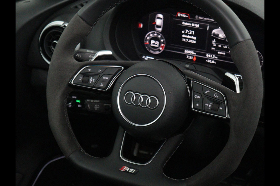 Audi RS3 2.5 TFSI quattro | Panorama | RS Stoelen | B&O |