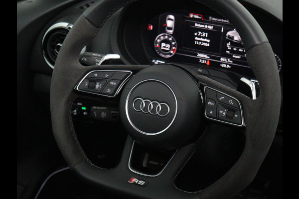 Audi RS3 2.5 TFSI quattro | Panorama | RS Stoelen | B&O |