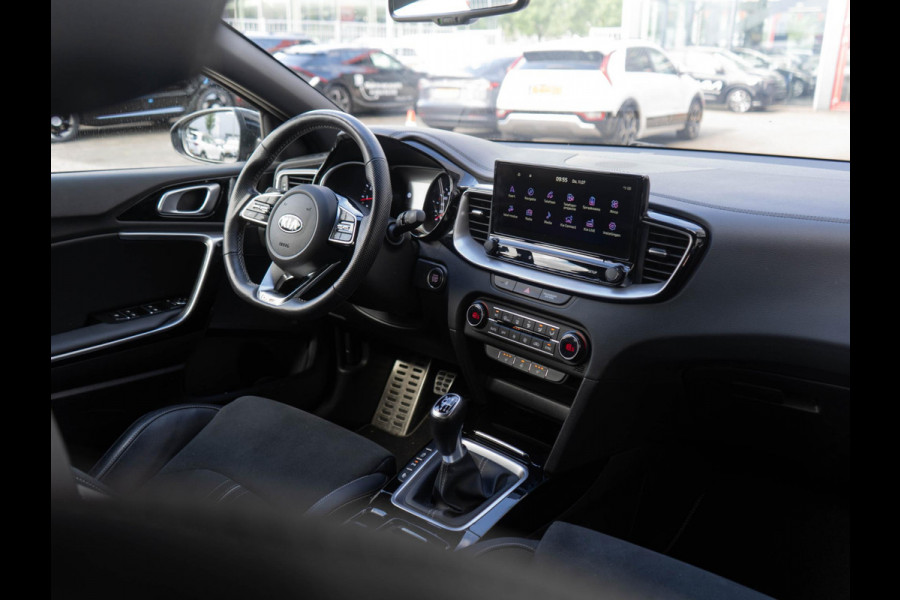 Kia Ceed 1.5 T-GDi GT-Line Business Edition | Sportstoelen | Carplay | Navigatie | Camera