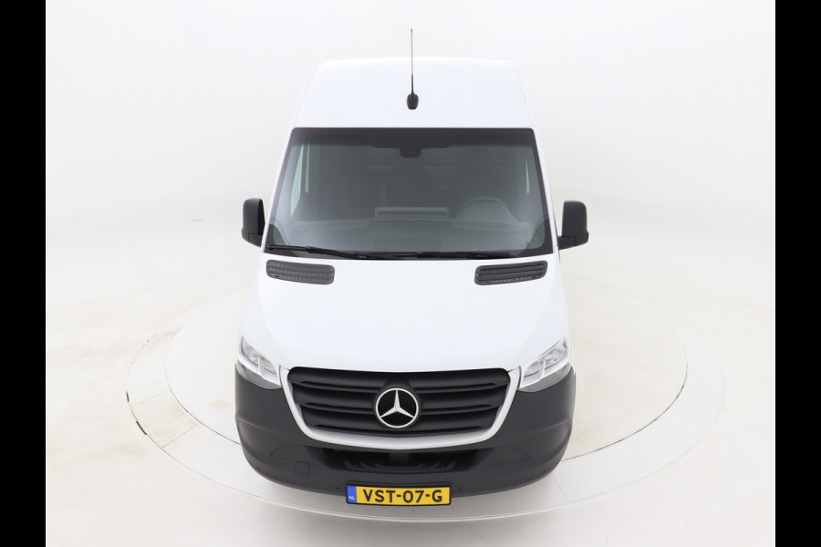 Mercedes-Benz Sprinter 317 1.9 CDI L3H2 170PK RWD MBUX Geveerde stoel Cruise control Airco Camera