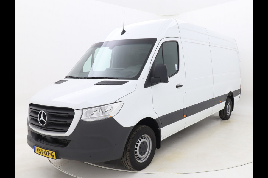 Mercedes-Benz Sprinter 317 1.9 CDI L3H2 170PK RWD MBUX Geveerde stoel Cruise control Airco Camera