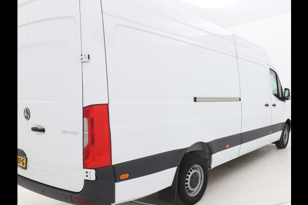 Mercedes-Benz Sprinter 317 1.9 CDI L3H2 170PK RWD MBUX Geveerde stoel Cruise control Airco Camera