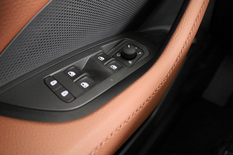 Škoda Kodiaq Business Edition 1.5 TSI MHEV 150pk | Cognac Leder | Licht & Zicht | Comfort | Panoramadak | Trekhaak | Head Up