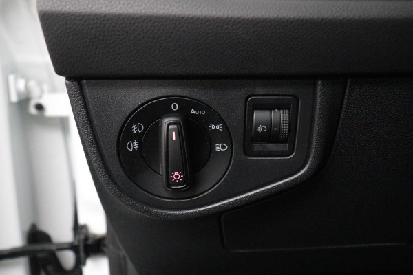 Volkswagen Polo 1.0 TSI Comfortline Automaat (NAVIGATIE, CAMERA, CLIMA, STUURBEDIENING, CARPLAY, 1e EIGENAAR, GOED ONDERHOUDEN)
