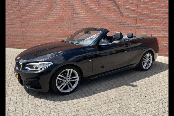 BMW 2 Serie Cabrio 218i M Sport Automaat High Executive Leder Navigatie Xenon Stoelverwarming Climate Control 18inch etc.