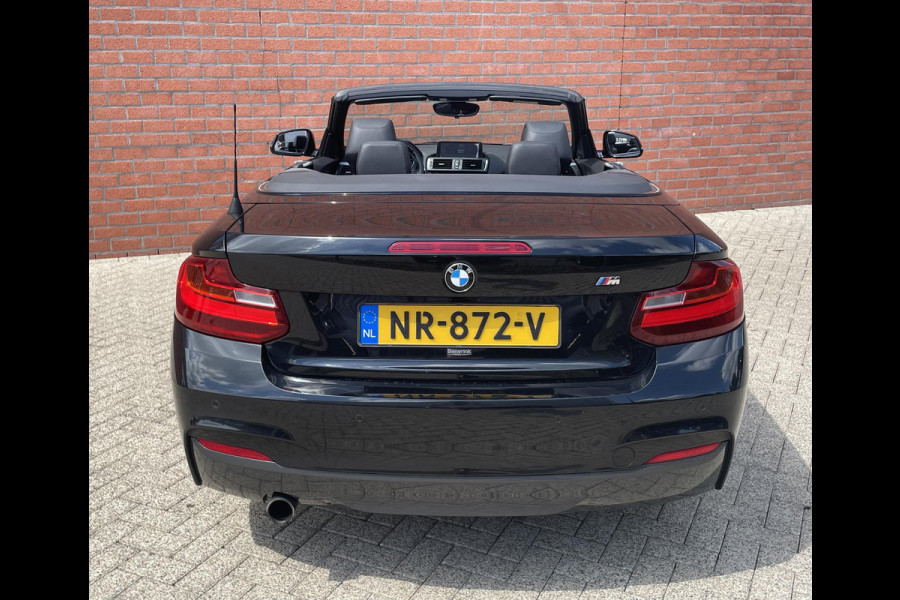 BMW 2 Serie Cabrio 218i M Sport Automaat High Executive Leder Navigatie Xenon Stoelverwarming Climate Control 18inch etc.