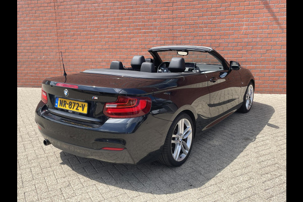 BMW 2 Serie Cabrio 218i M Sport Automaat High Executive Leder Navigatie Xenon Stoelverwarming Climate Control 18inch etc.