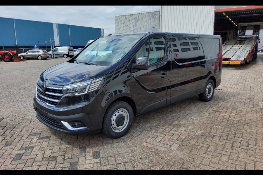 Renault Trafic 150 PK AUTOMAAT L2H1 GESLOTEN - EURO 6 - ZWART METALLIC - V-28-KBF