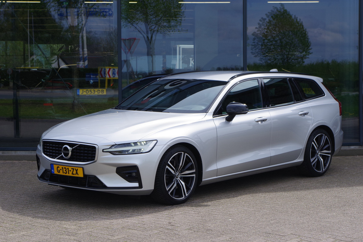 Volvo V60 2.0 T4 190 PK Automaat R-Design, LED, Sportstoelen, Carplay