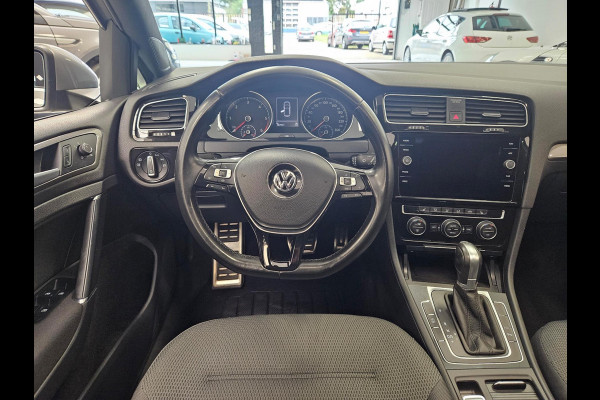 Volkswagen Golf 1.6 TDI Trendline Panoramadak, Automaat