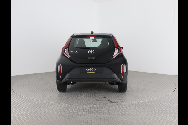 Toyota Aygo X 1.0 VVT-i AUTOMAAT BI-TONE CARPLAY NAVI GARANTIE TOT 12-2032 Bijna 2023.Camera. Safety sense.