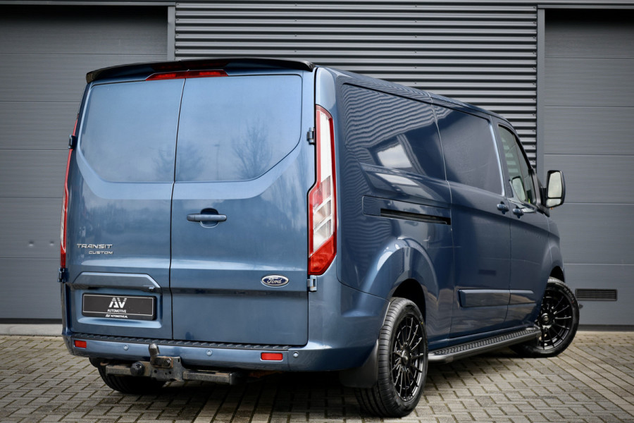 Ford Transit Custom 300 2.0 TDCI L2H1 | Camera | CarPlay | Stoelverwarming | Raptor Edition | PDC V+A | MF Stuur | Trekhaak