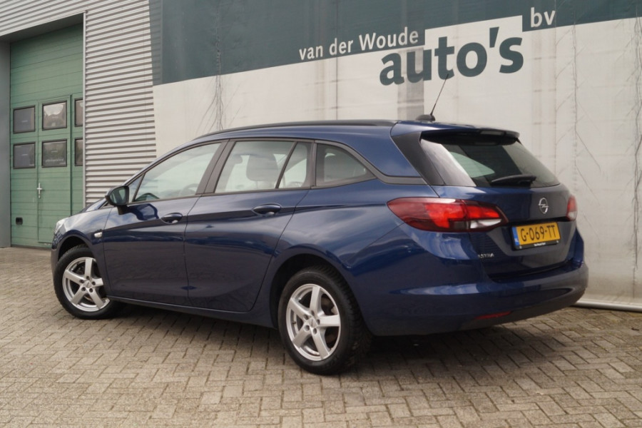 Opel Astra Sports Tourer 1.5 CDTI Business Edition -ECC-PDC-NAVI-