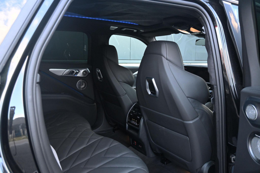 BMW XM 4.4 V8 Hybride *Bowers & Wilkins / Massage / Stoelventilatie / Head-up / Keyless / Soft-Close*