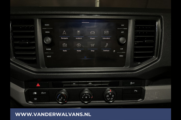 Volkswagen Crafter 2.0 TDI 140pk L3H3 L2H2 Euro6 Airco | Nieuwste Navigatie Systeem | Cruisecontrol | Apple Carplay 3000kg Trekhaak, Parkeersensoren V+A, Chauffeursstoel, Bijrijdersbank, Bluetooth-telefoonvoorbereiding