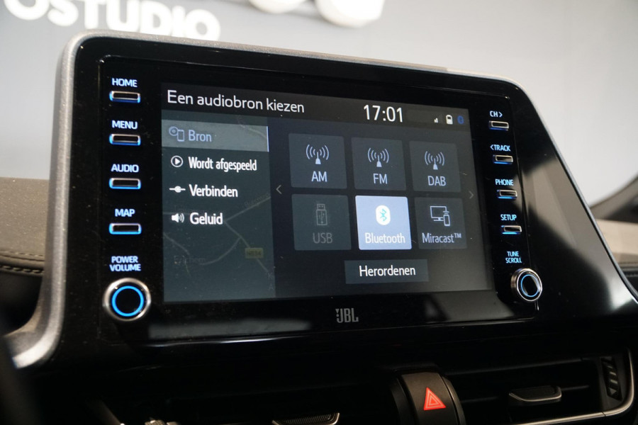 Toyota C-HR 1.8 Hybrid Style Airco+apple carplay+trekhaak+ JBL audio+ climate control