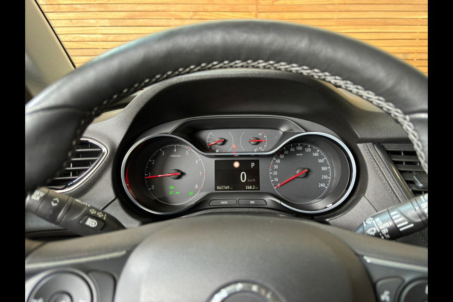 Opel Grandland X 1.6 Turbo Ultimate Business Executive | 180PK | Matrix | camera | Cruise | Ambient | Ergo Comfort | Blind spot |