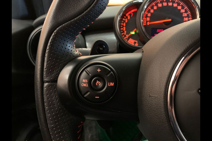 MINI Mini 2.0 Cooper S Chili John Cooper Works bomvol opties stoelverwarming navigatie