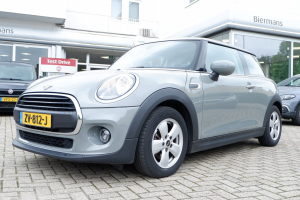 MINI One Salt 1ste eigen. 1.5 One Salt Rijklaarprijs incl 12mnd garantie