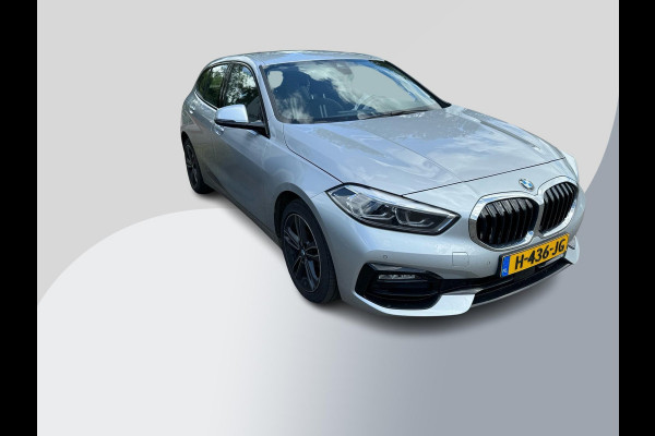 BMW 1-serie 118i Executive Edition 140pk Automaat | Digitale cock pit | Audio pakket | 17 inch