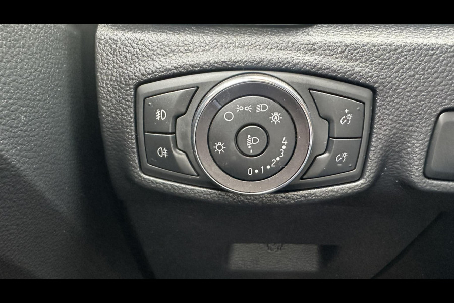 Ford Ranger 2.0 EcoBlue Limited Super Cab 170pk Trekhaak | Stoelverwarming | 3.500kg Trekgewicht | Navigatie | Apple Carplay / Android auto | Lichtmetaal