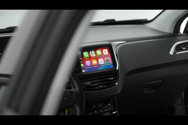 Peugeot 2008 PureTech 82 Signature | Navigatie | Parkeersensoren | Apple Carplay