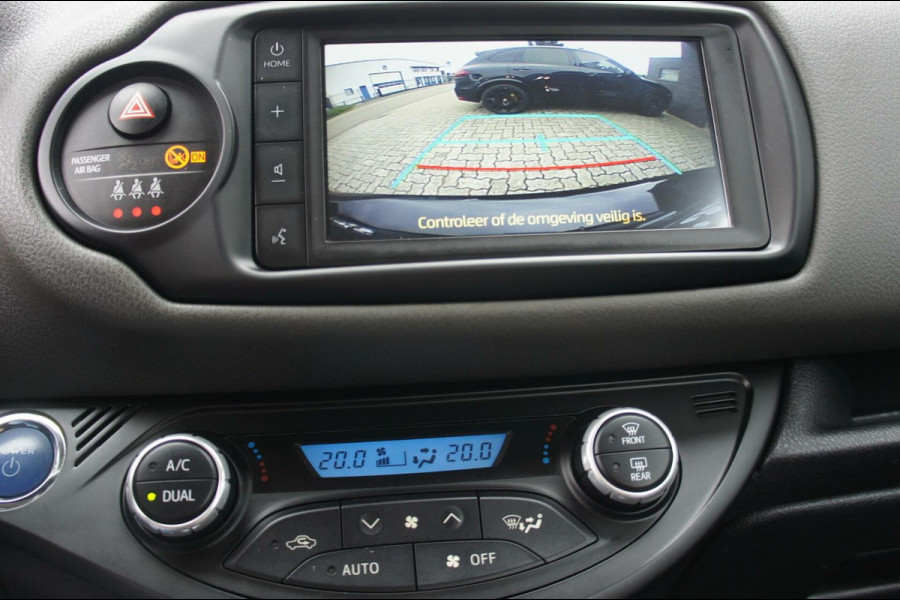 Toyota Yaris 1.5 Hybrid Camera|CarPlay|Clima|Keyless|Velgen