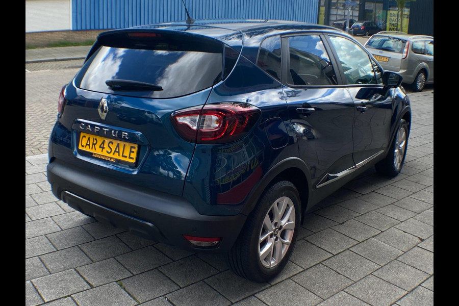 Renault Captur 0.9 TCe Limited - Navigatie I Airco I PDC I Cruise control I Sport velgen I LED I Dealer onderhouden