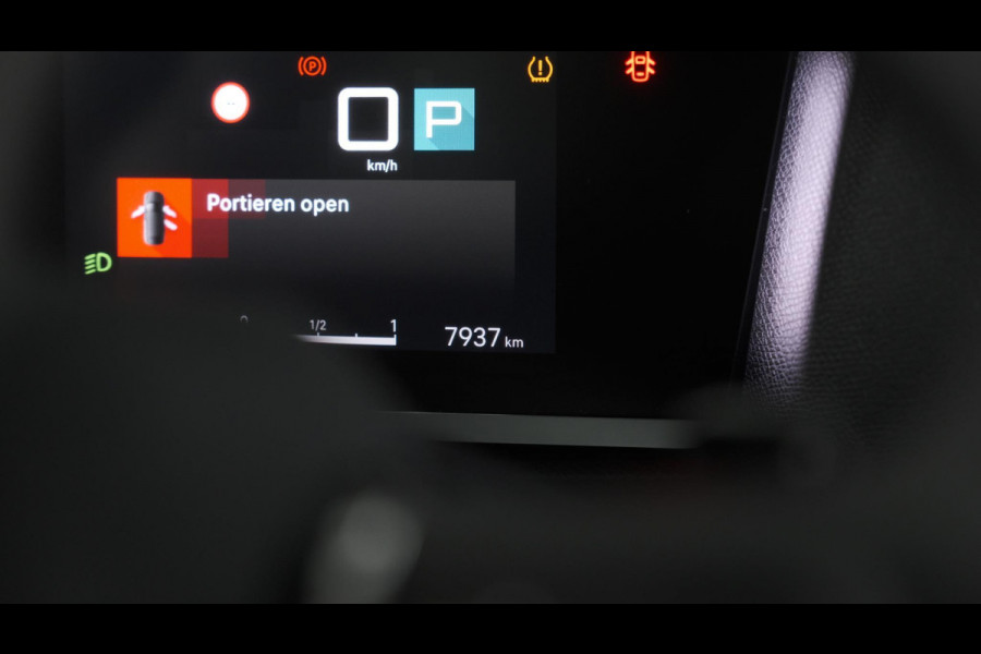 Citroën C4 X PureTech 130 EAT8 Plus | Camera | Stoelverwarming | Apple Carplay | Parkeersensoren